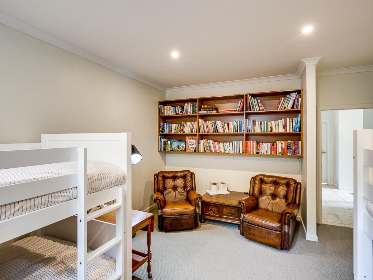 Busby Hill Villa - Havelock North Holiday Home 외부 사진