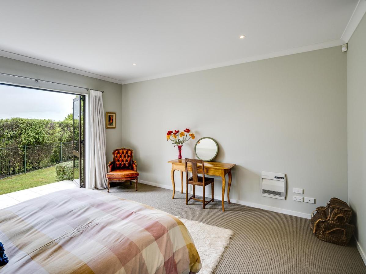 Busby Hill Villa - Havelock North Holiday Home 외부 사진